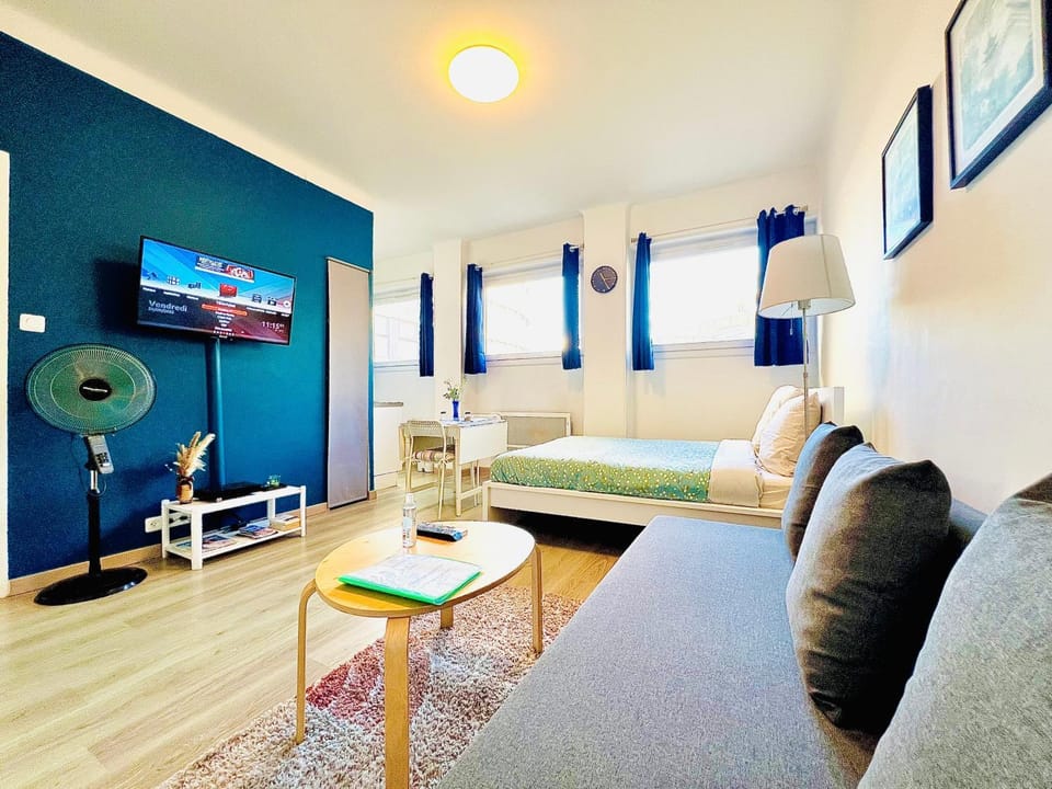 Joli studio proche plage, vieux port & Palais Pharo Apartment in Marseille