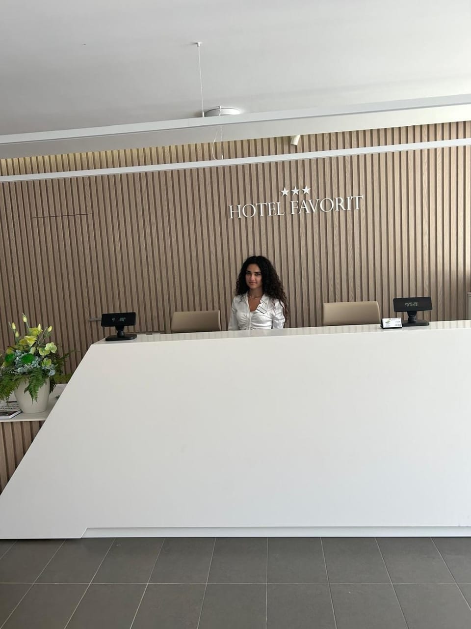 Staff, Lobby or reception