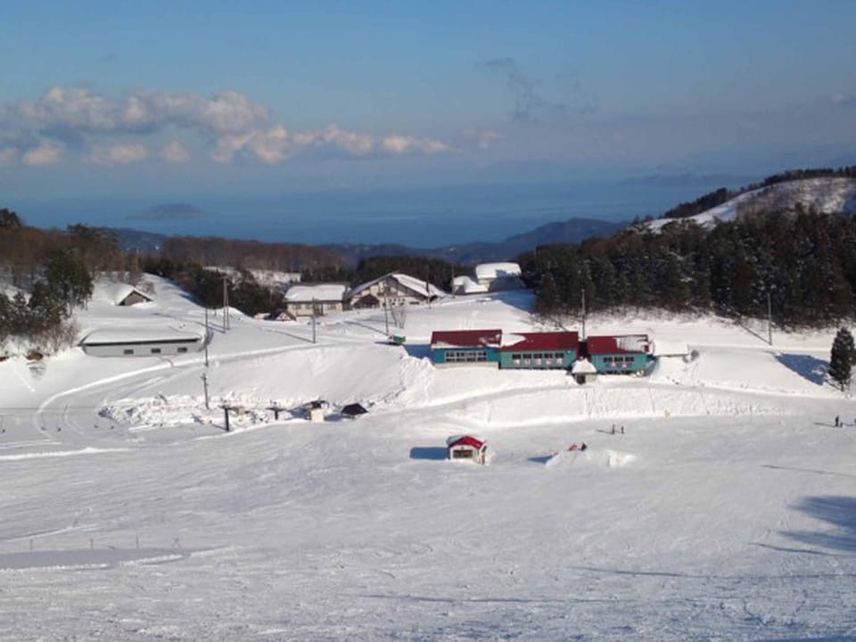 Skiing