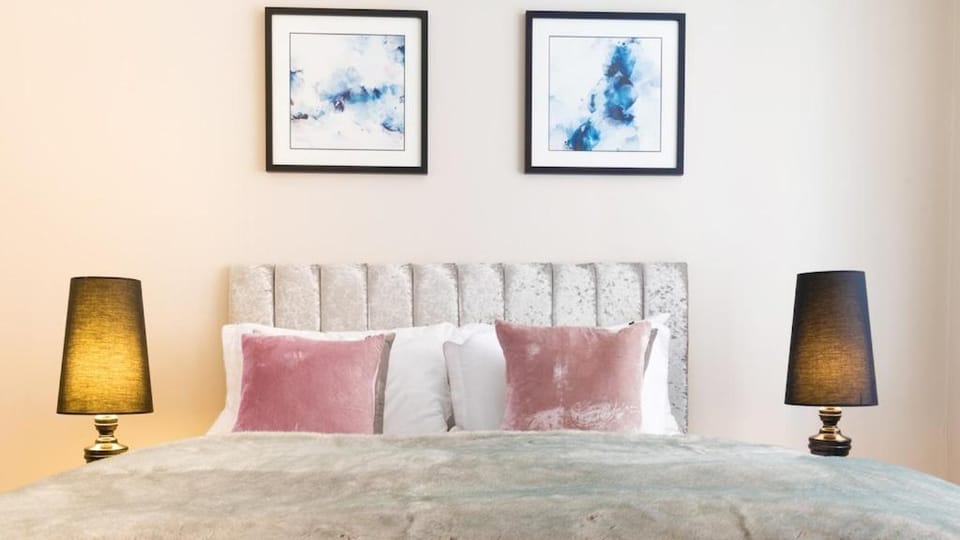 Discover the Exclusive Charm of a Covent Garden Luxury Nomads Home Apartment in City of Westminster