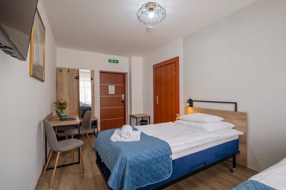 Bed, City view