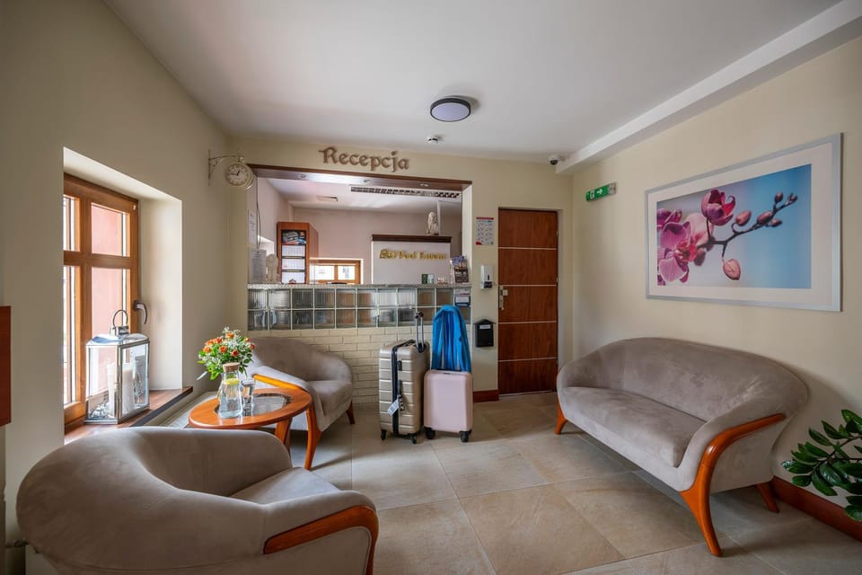 Property building, Lobby or reception