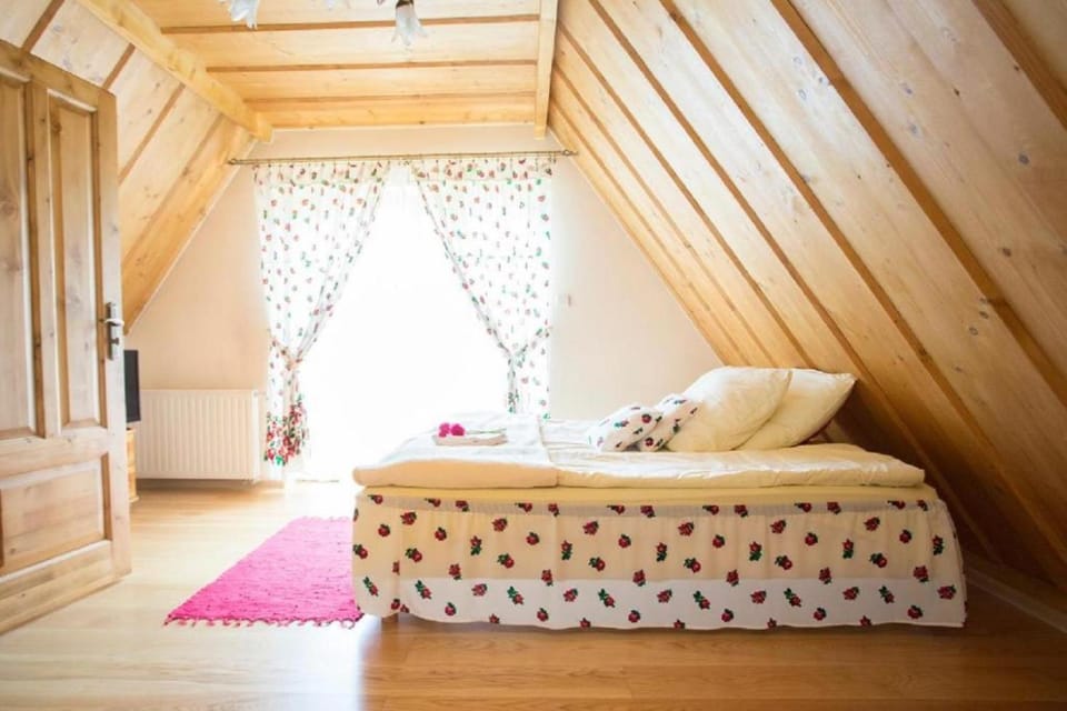 Other, Photo of the whole room