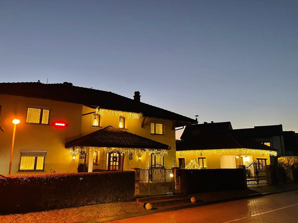 Apartmani Nik Lux Apartment in Serbia