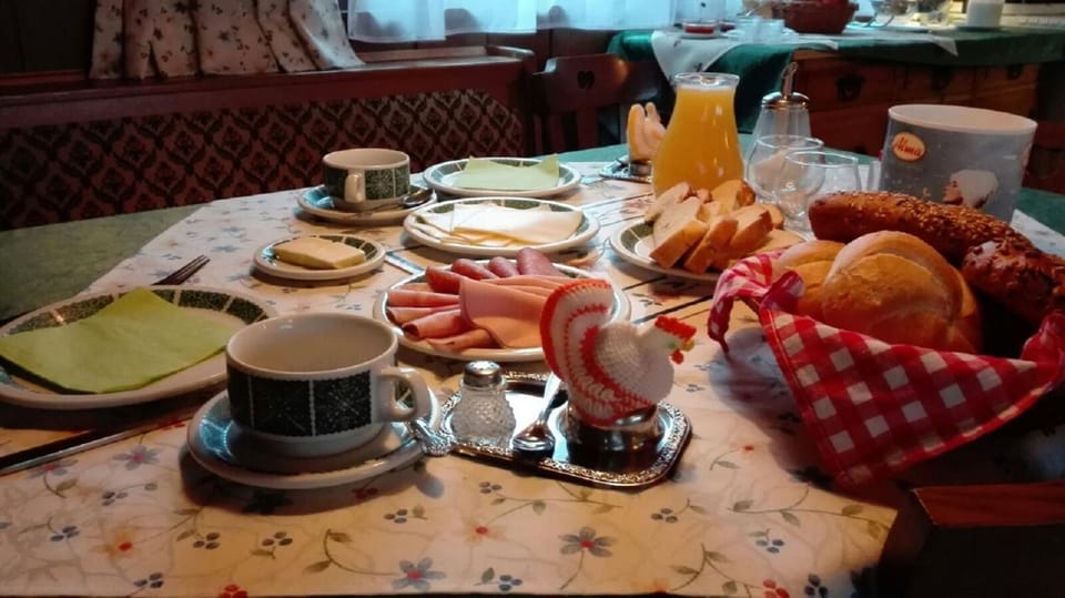 Buffet breakfast