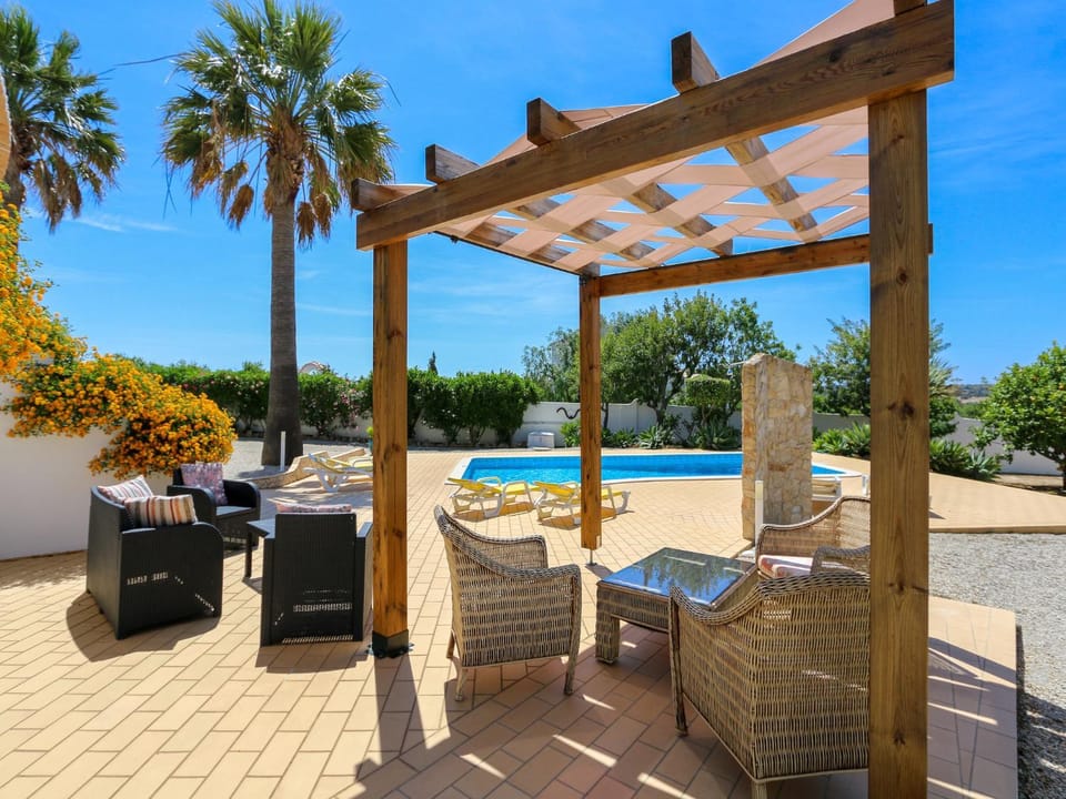 Garden, Balcony/Terrace, Pool view, Swimming pool