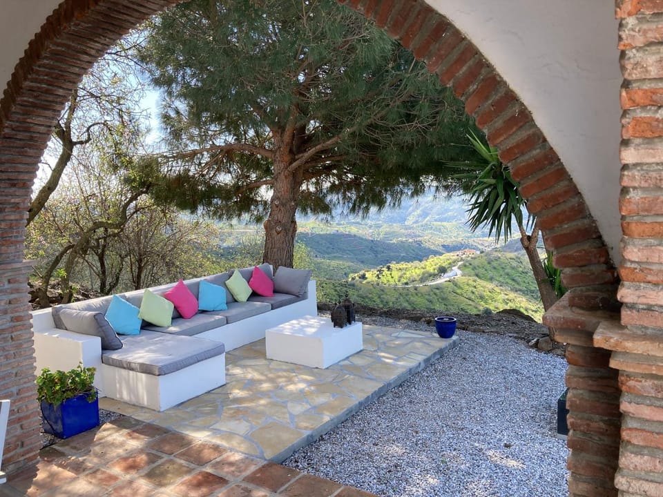 Casa Soleada Holiday Fully private Villa House in Axarquía
