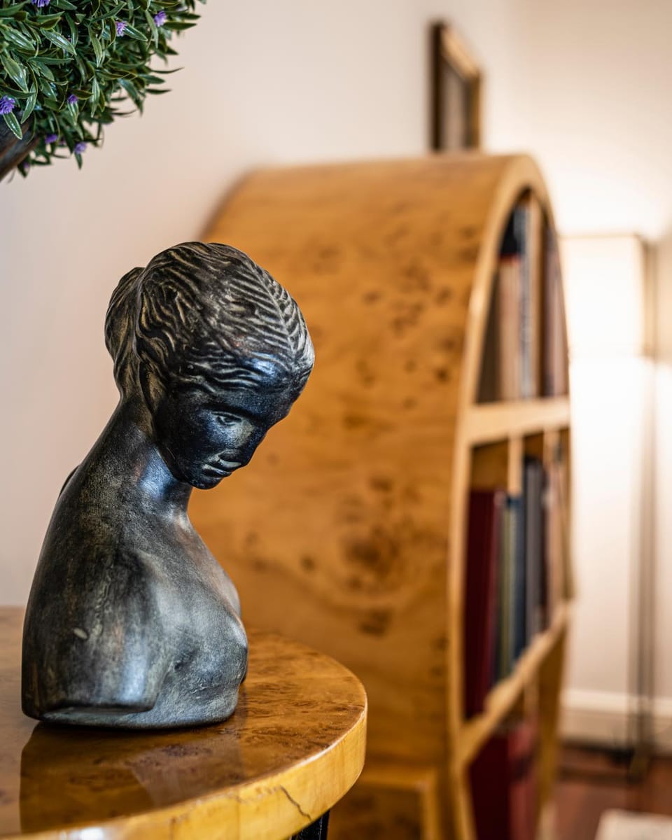 Communal lounge/ TV room, Decorative detail