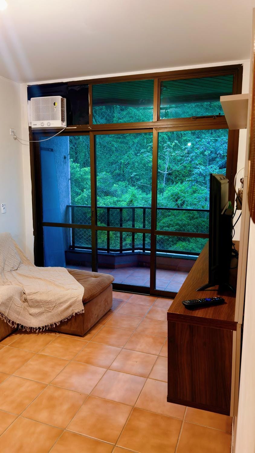 Exelente Localiazação - 50m Enseada e Pitangueiras - Apt Saint Patrick Apartment in State of São Paulo