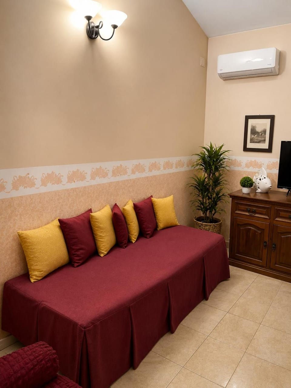TV and multimedia, Living room, Lounge or bar