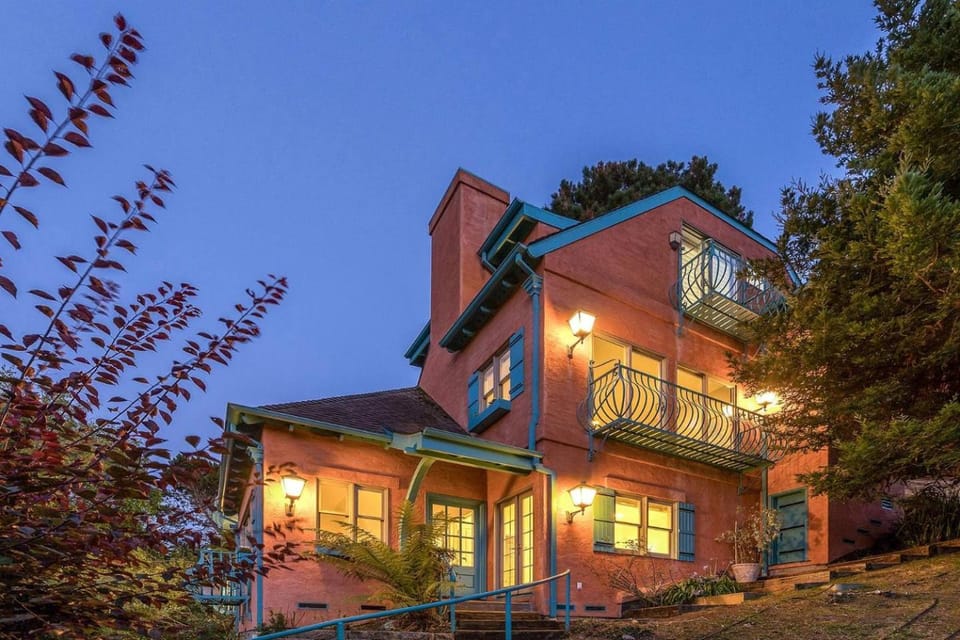 Property building, Night