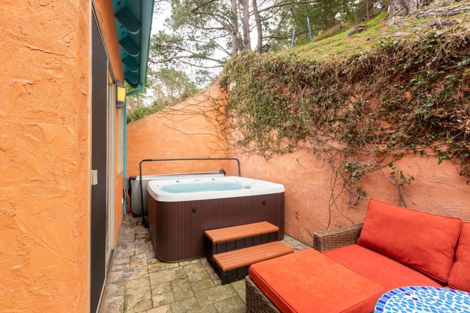 Hot Tub, Spa and wellness centre/facilities, Seating area