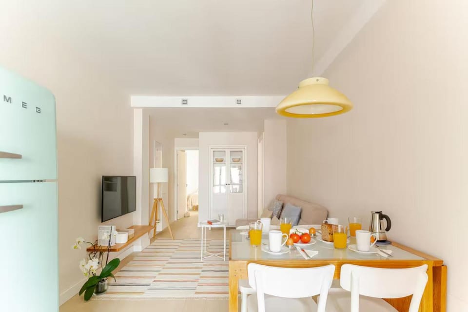 Minimalist Home Canteras Beach Apartment in Las Palmas de Gran Canaria