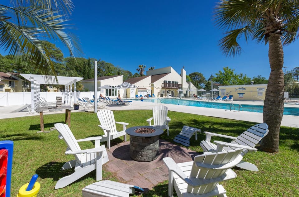 Day, Swimming pool, fireplace, sunbed