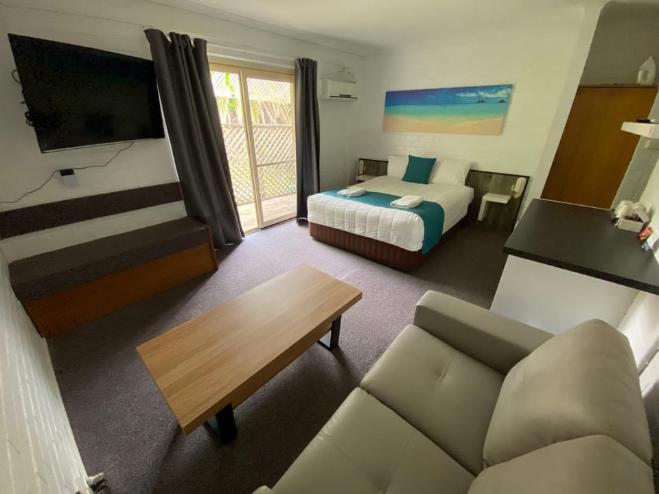Top of the Town Motor Inn Motel in Narooma