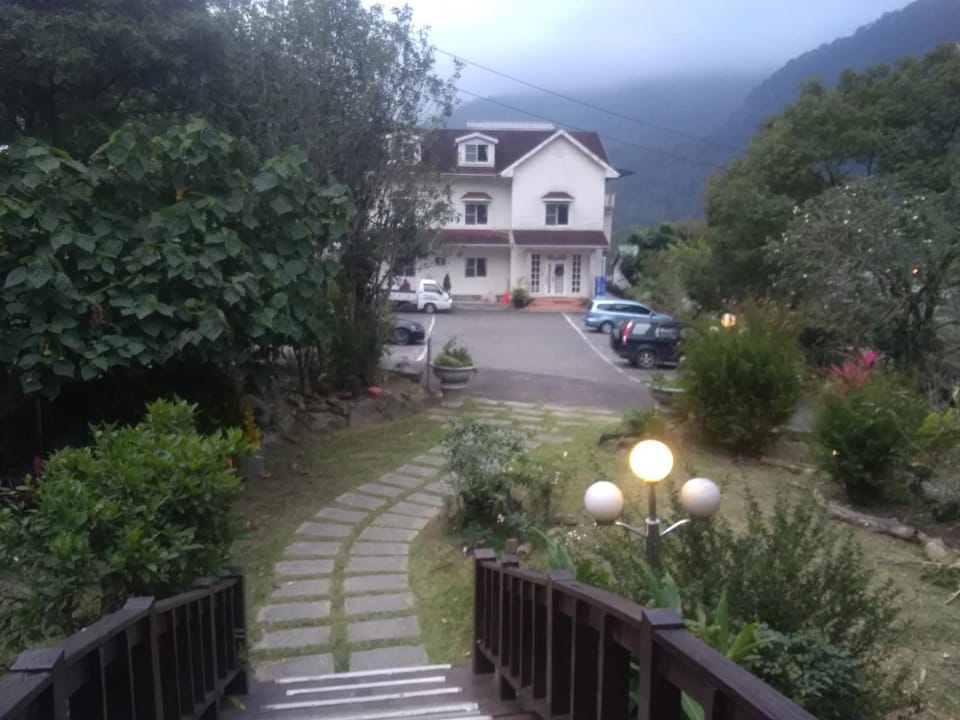 內灣星光流域民宿 Bed and Breakfast in Taiwan, Province of China