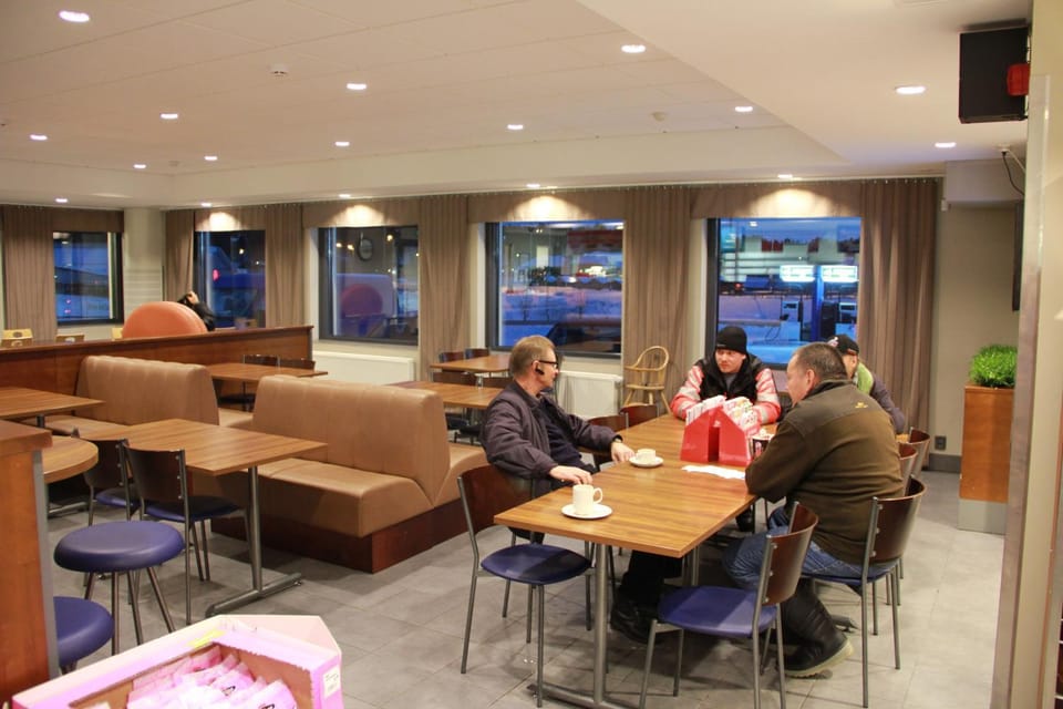 Restaurant/places to eat
