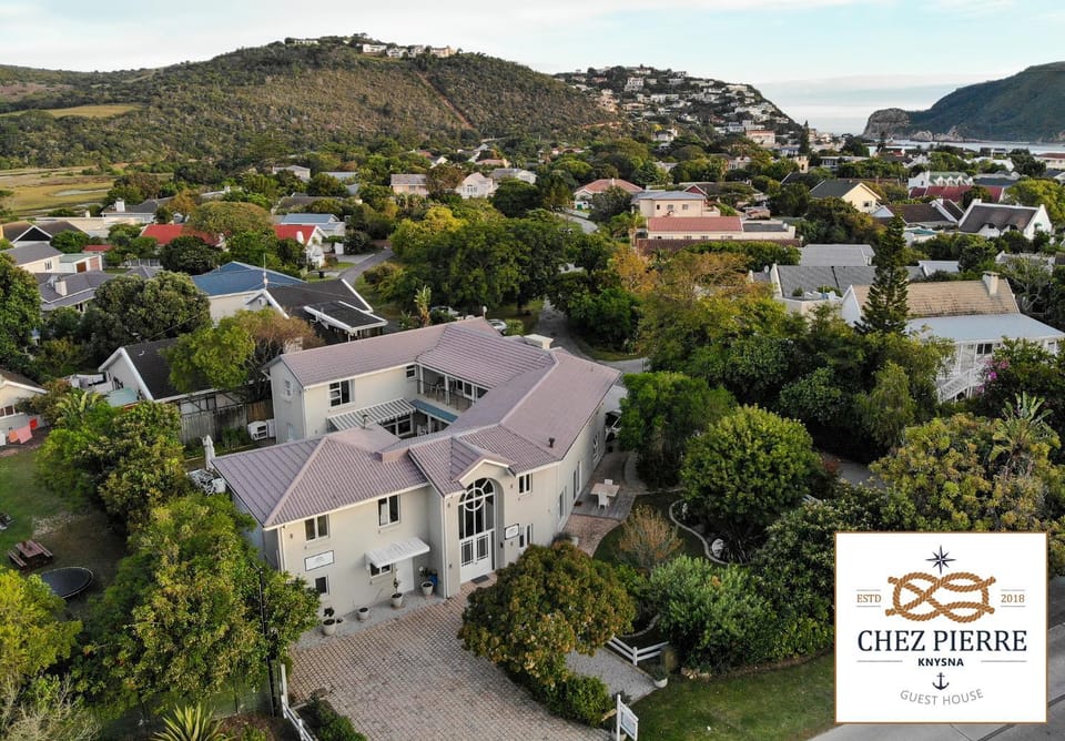 Neighbourhood, Bird's eye view