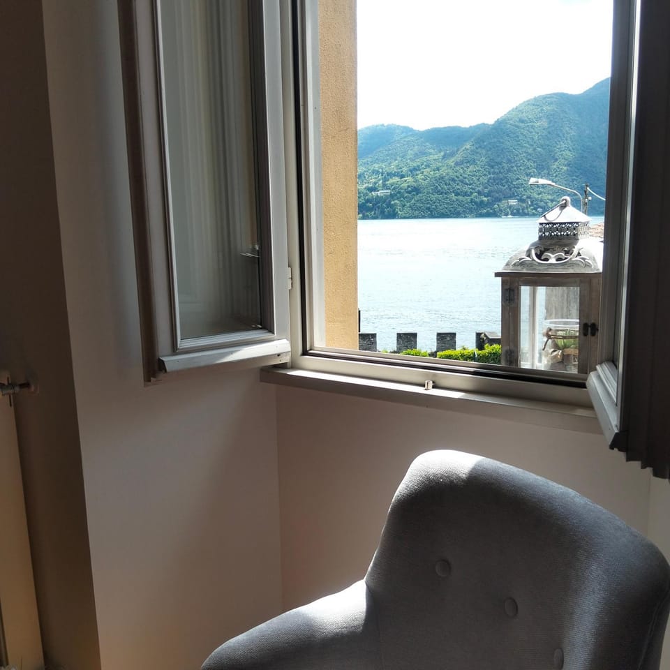 Lake view, Landmark view, Mountain view
