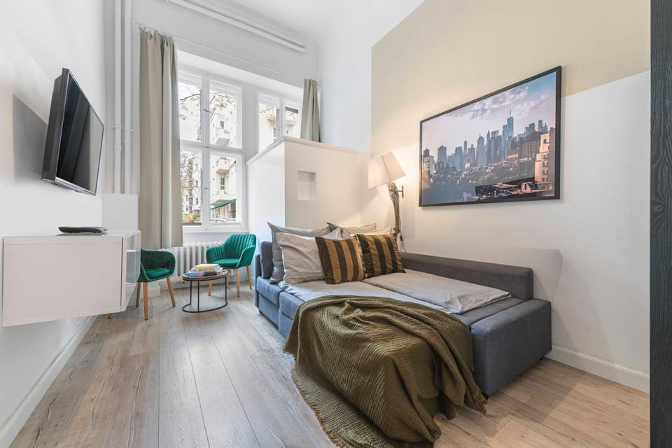 The Düsseldorfer, 1 BR, 1 living room, group & family friendly, ideal for 2 - 4 Guests Apartment in Berlin