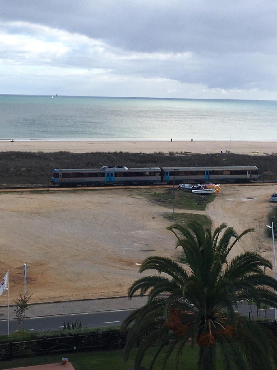 Spring, Day, Natural landscape, View (from property/room), View (from property/room), Beach, Sea view, acessibility