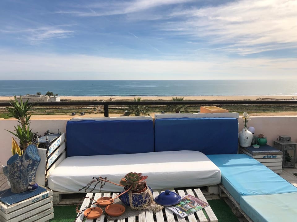 Spring, Day, Natural landscape, View (from property/room), Balcony/Terrace, Beach, Garden view