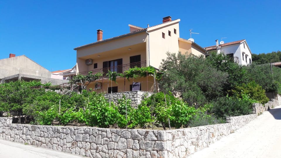 Apartments Dragan Apartment in Stari Grad