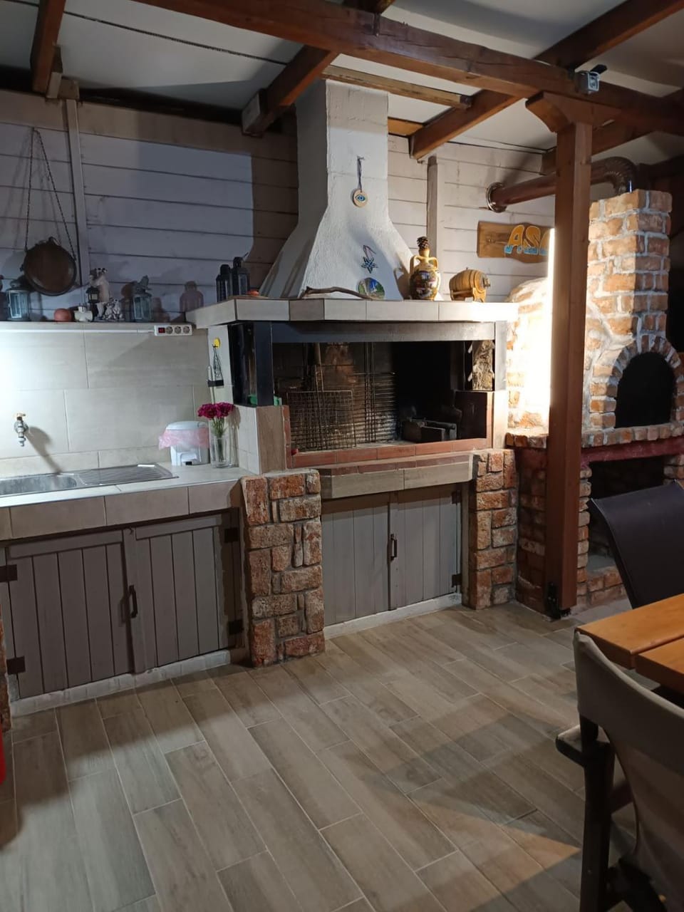 BBQ facilities, Balcony/Terrace