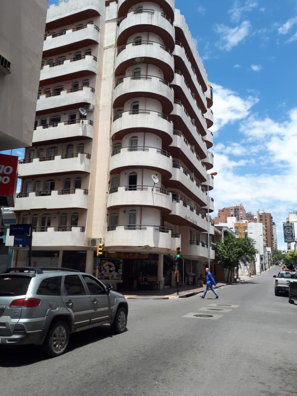 Property building, Neighbourhood