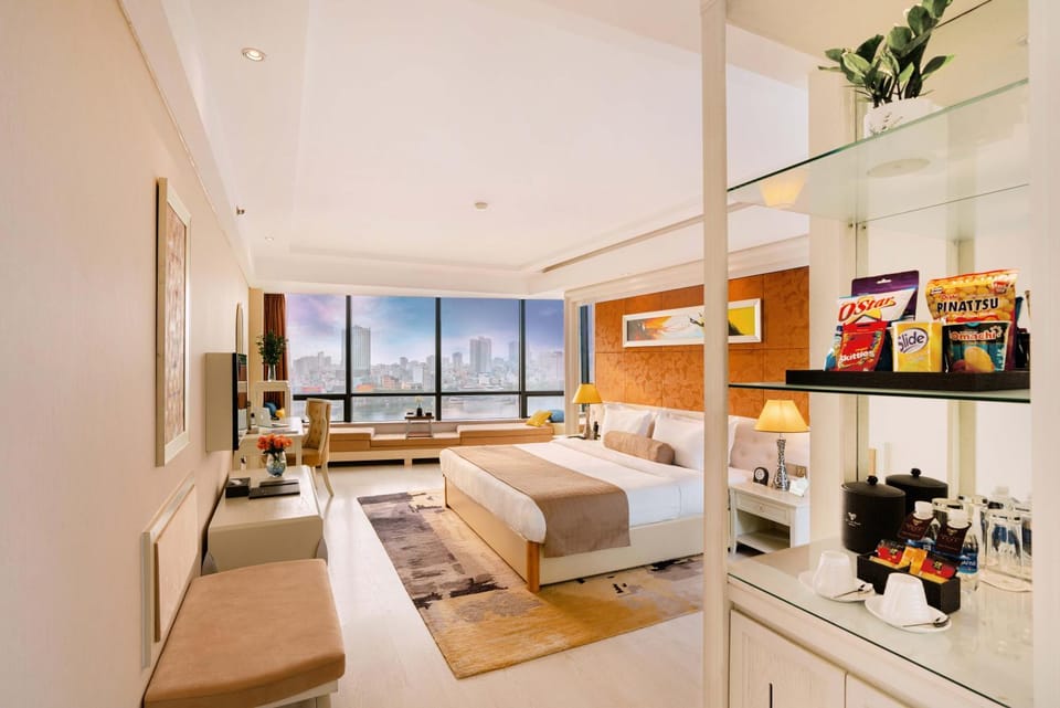 Kitchen or kitchenette, Photo of the whole room, Bedroom, River view