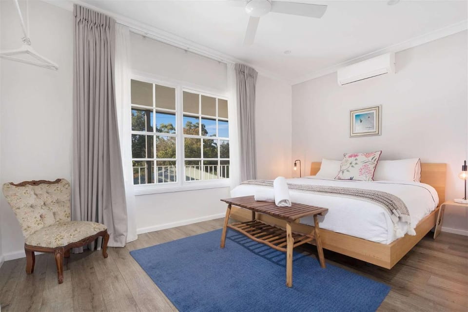 Myrtle Tree Lodge Leaves, Kangaroo Valley House in Kangaroo Valley