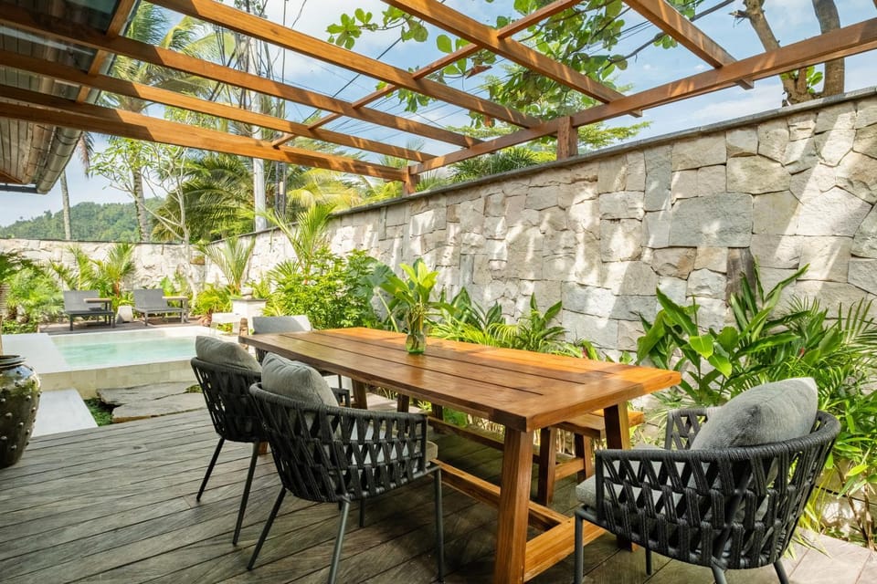 Patio, Spring, Day, Garden, Balcony/Terrace