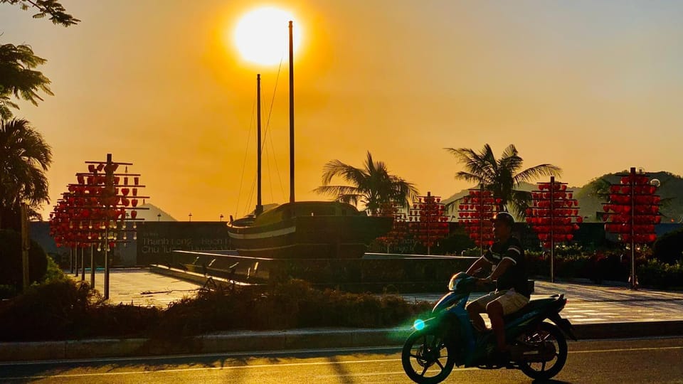 Nearby landmark, Day, Cycling, Sunrise, Sunset