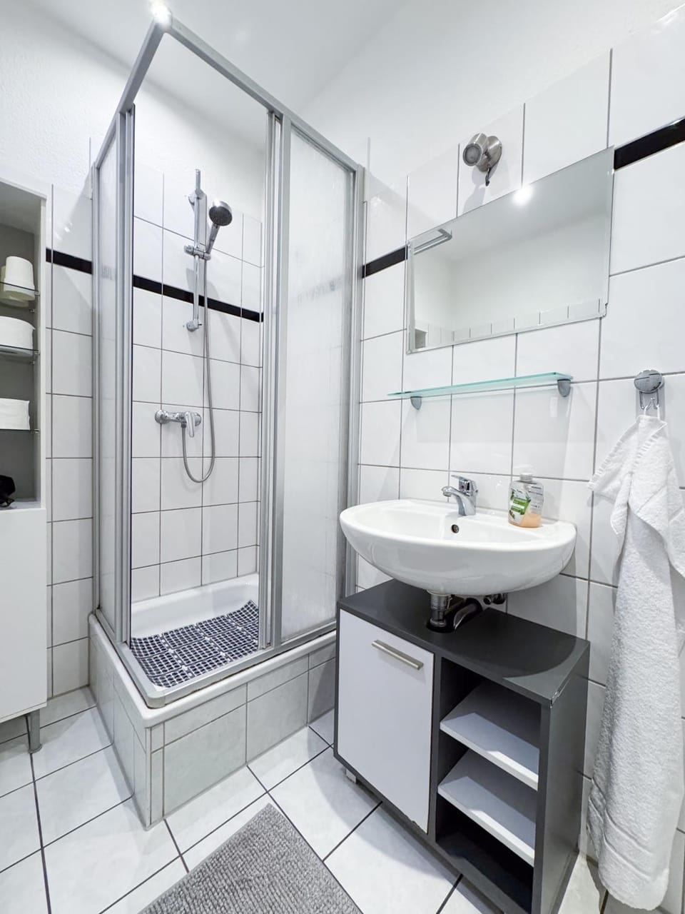 Shower, Bathroom