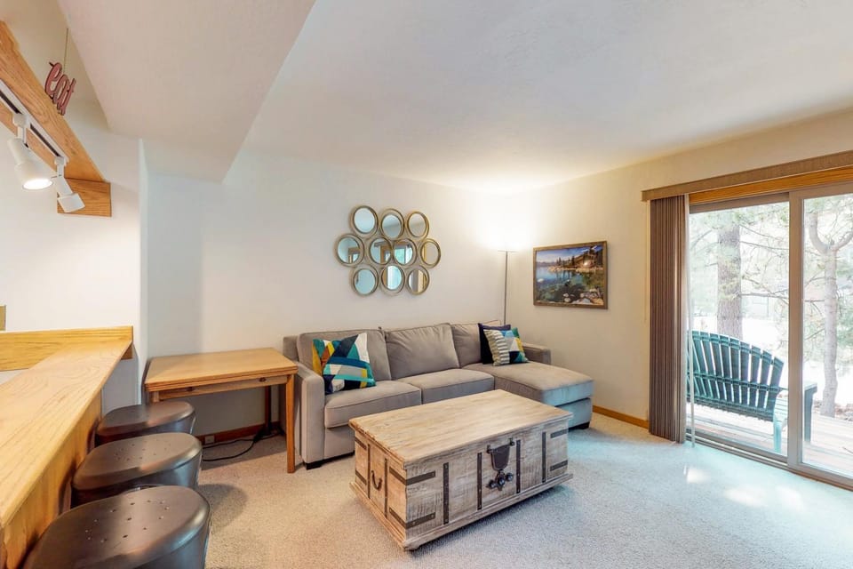 Sierra Sky Apartment in Dollar Point