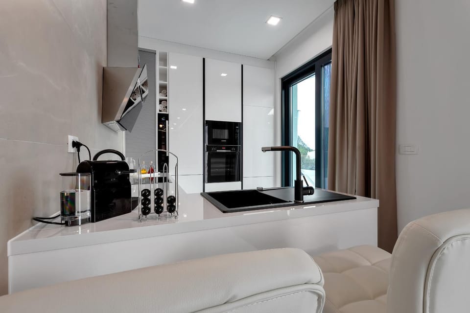 Coffee/tea facilities, Kitchen or kitchenette, Decorative detail