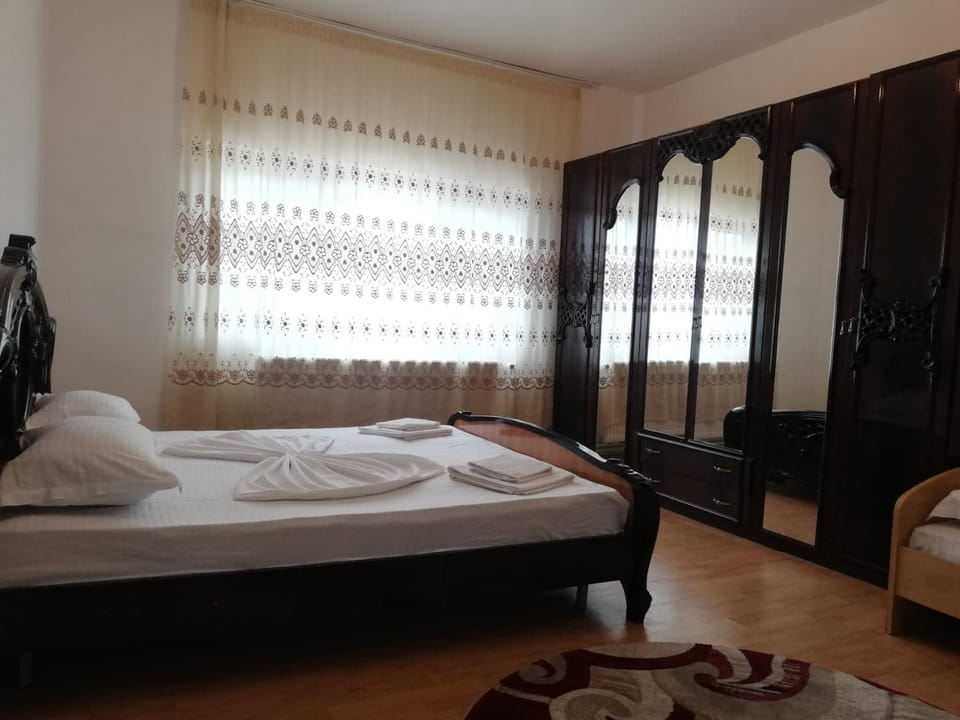 Red House Bed and Breakfast in Serbia