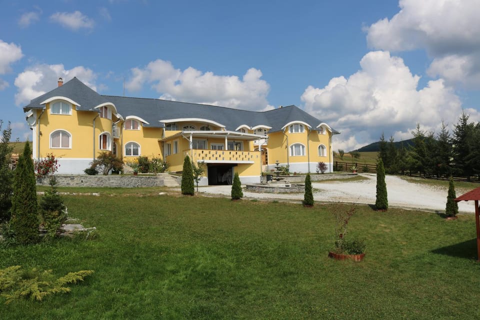 Erdős Panzió Bed and Breakfast in Romania