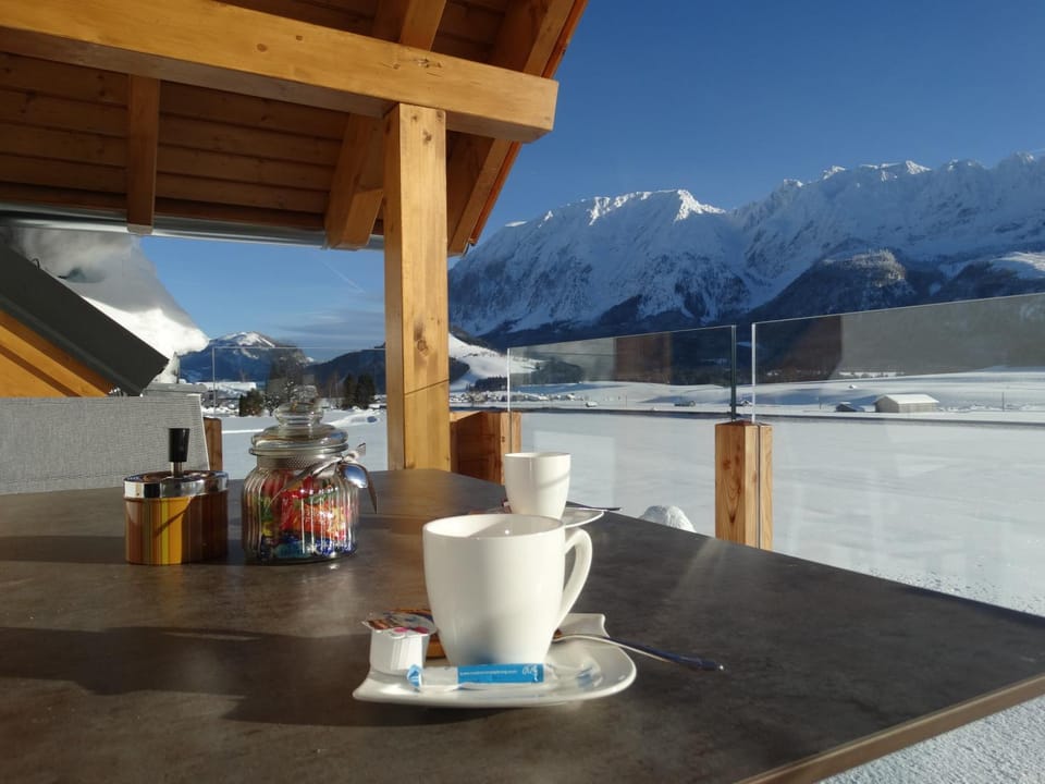 Balcony/Terrace, Landmark view, Mountain view