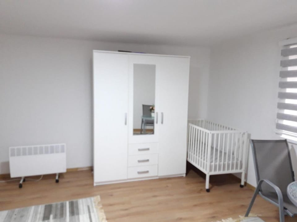 cot