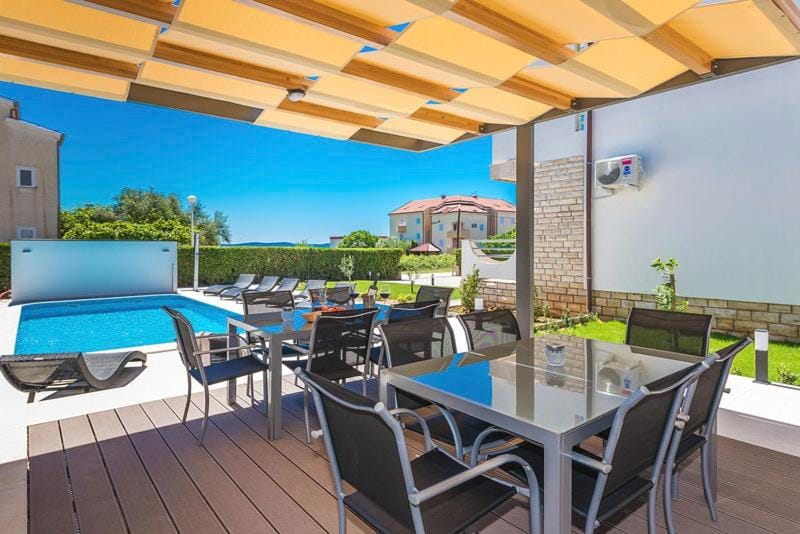 Balcony/Terrace, Balcony/Terrace