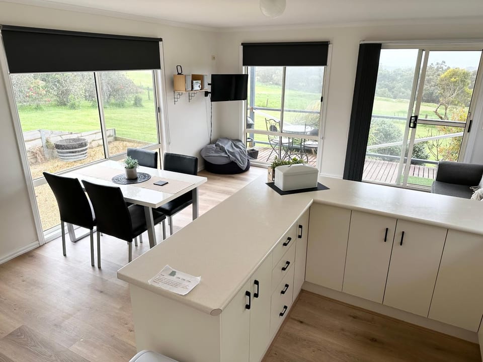 Kitchen or kitchenette, Living room, Dining area