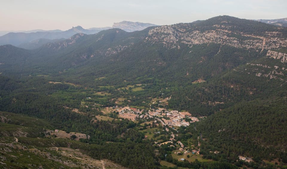 Nearby landmark, Day, Natural landscape, Bird's eye view
