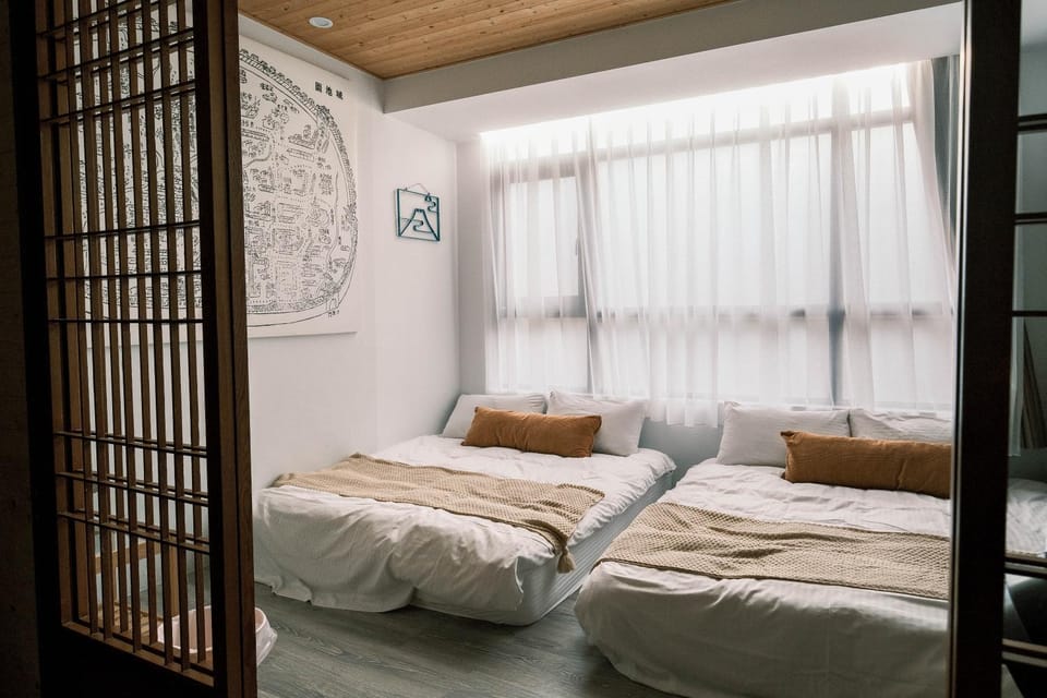 South Gate Home Stay Bed and Breakfast in Kaohsiung