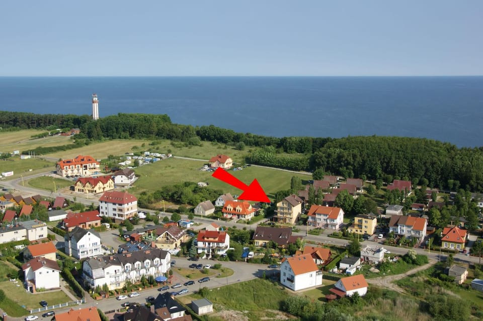 Property building, Bird's eye view, Sea view, Street view
