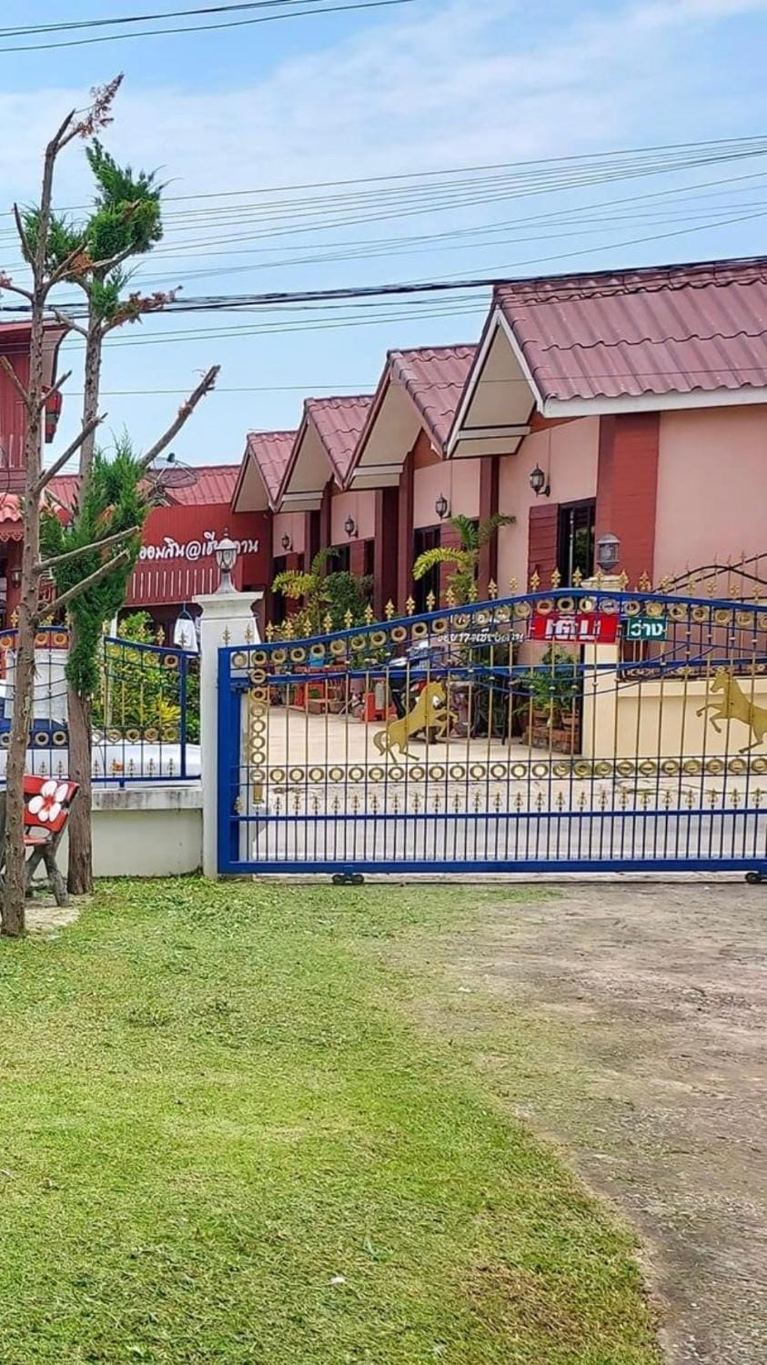 Baan Aomsin Vacation rental in Vientiane Province, Laos