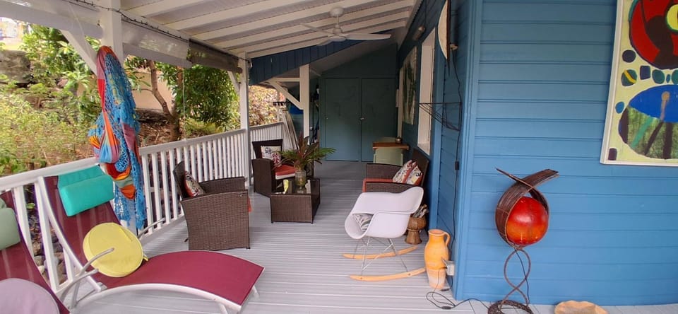 Les Gites Capra - Papaye House in Bouillante