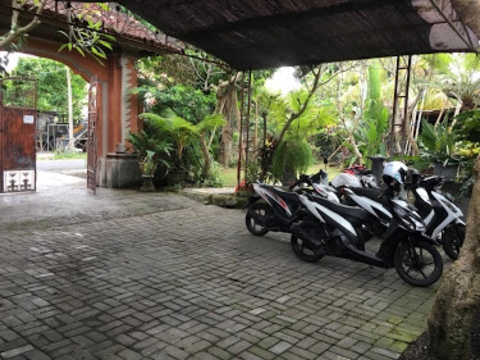 Gina's guest house Vacation rental in Denpasar