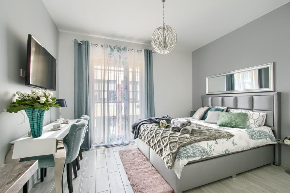TV and multimedia, Coffee/tea facilities, Bedroom, Location