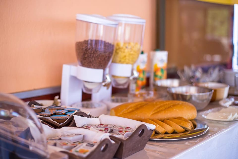 Marieta-Giannis Bed and Breakfast in Faliraki, Greece